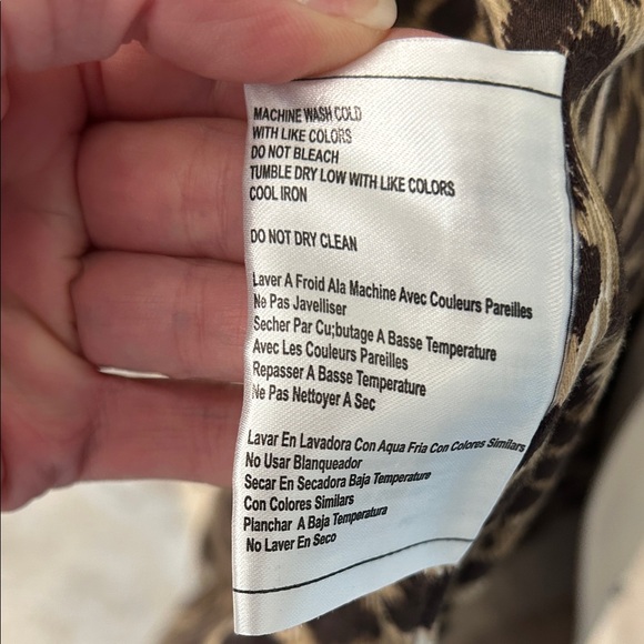 Michael Kors Tan Raincoat Trench Coat with Leopard Lining and Removable Hood - Picture 13 of 16